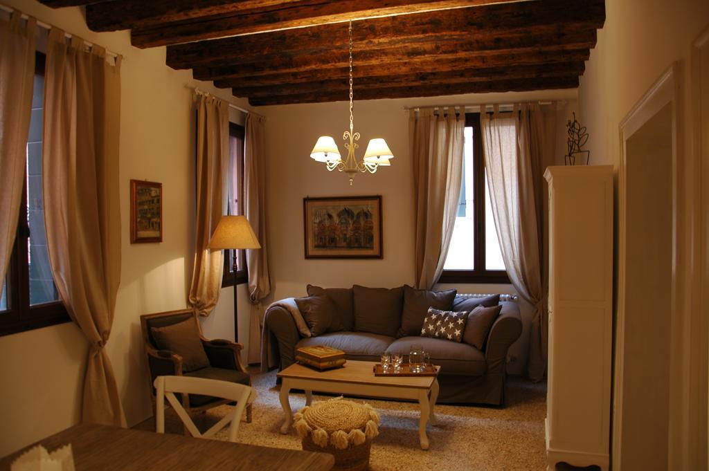 Romantic Rialto Venice Bilik gambar